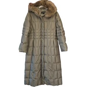 1 Madison Down Puffer Full Length Trench Coat Woman's Large NWT Raccoon Fur